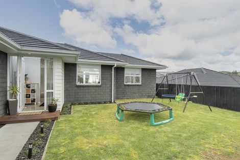 Photo of property in 17 Ballintoy Park Drive, Welcome Bay, Tauranga, 3175