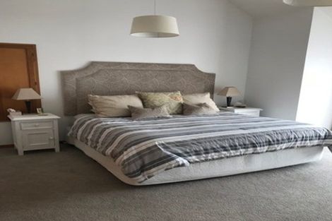 Photo of property in 110 Beacon Point Road, Wanaka, 9305