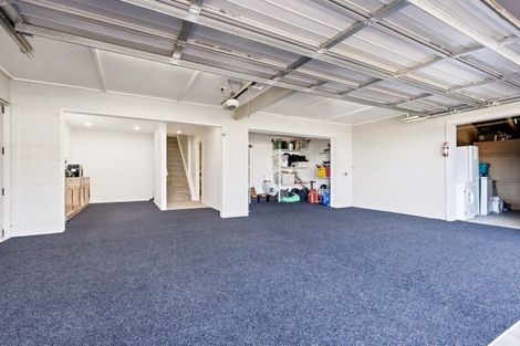 Photo of property in 15 Beachman Grove, Hilltop, Taupo, 3330