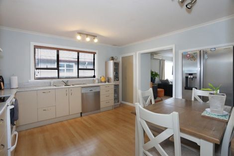 Photo of property in 15 North Street, Feilding, 4702