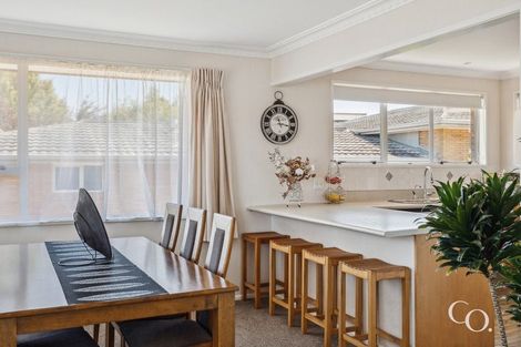 Photo of property in 10 Andrew Place, Otumoetai, Tauranga, 3110