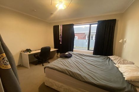 Photo of property in 32 Mary Street, Winton, 9720