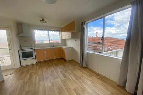 Photo of property in 6b Reese Jones Grove, Maungaraki, Lower Hutt, 5010