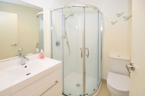 Photo of property in 23 Annalise Place, Orewa, 0931