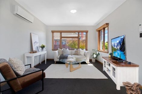 Photo of property in 11 Craven Street, Sockburn, Christchurch, 8042