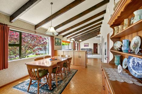 Photo of property in 44 Ridgewood Drive, Ridgewood, New Plymouth, 4371