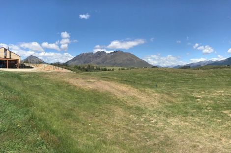 Photo of property in 29 Cunninghams Drive, Jacks Point, Queenstown, 9371