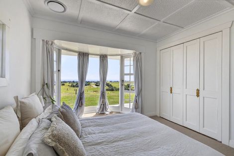 Photo of property in 207 Upper Pitone Road, Pitone, New Plymouth, 4374