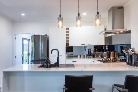 Photo of property in 111 Grey Street, Woodville, 4920