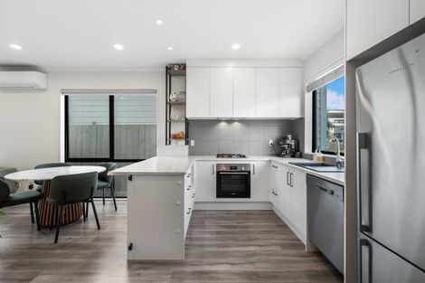 Photo of property in 94 Bellbird Street, Papakura, 2110