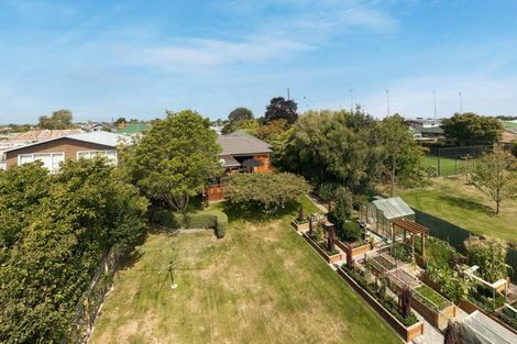 Photo of property in 329 Church Street, West End, Timaru, 7910