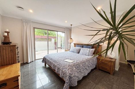 Photo of property in 68 Coolspring Way, Redwood, Christchurch, 8051