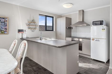 Photo of property in 11 View Street, Maungaturoto, 0520