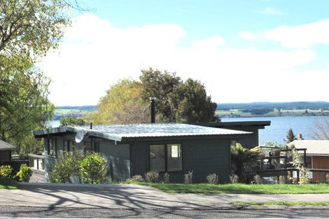 Photo of property in 787 Acacia Bay Road, Acacia Bay, Taupo, 3330