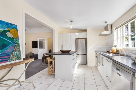 Photo of property in 121 Champion Street, Edgeware, Christchurch, 8013