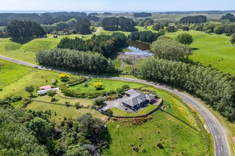 Photo of property in 205 Taylors Road, Otaki, 5583