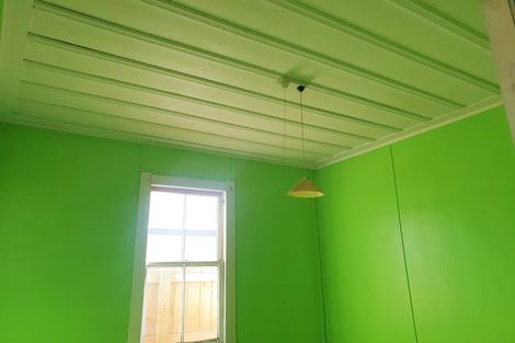 Photo of property in 30 Burns Street, Dannevirke, 4930