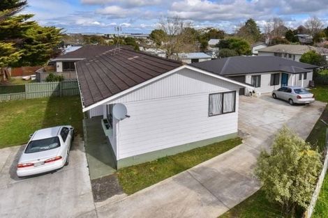 Photo of property in 8 Foxlaw Street, Randwick Park, Auckland, 2105