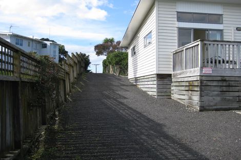 Photo of property in 32a Hillview Road, Waihi Beach, 3611