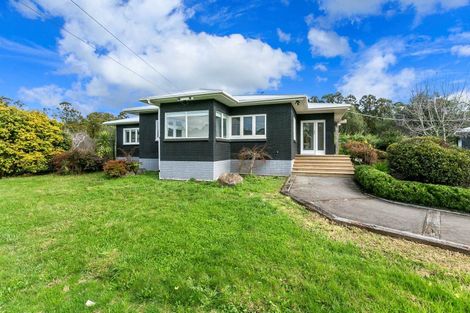 Photo of property in 76 Awa Road, Kumeu, 0891
