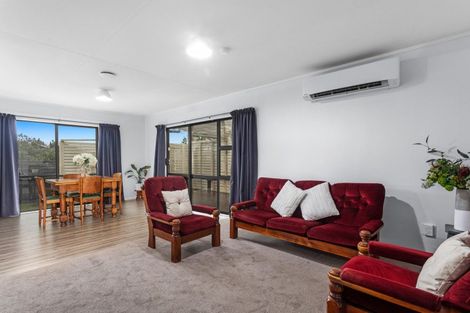 Photo of property in 2a Ratima Place, Whakatane, 3120