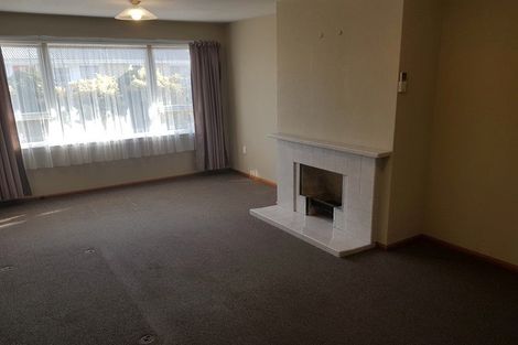 Photo of property in 2/42 North Avon Road, Richmond, Christchurch, 8013