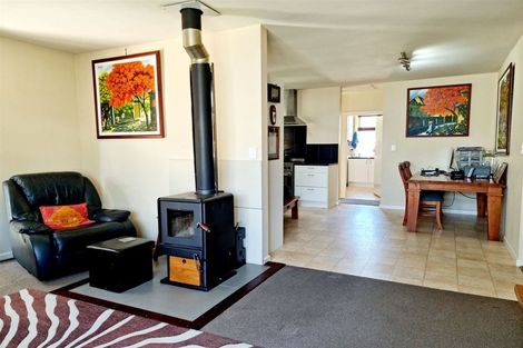 Photo of property in 14 Lincoln Street, Picton, 7220