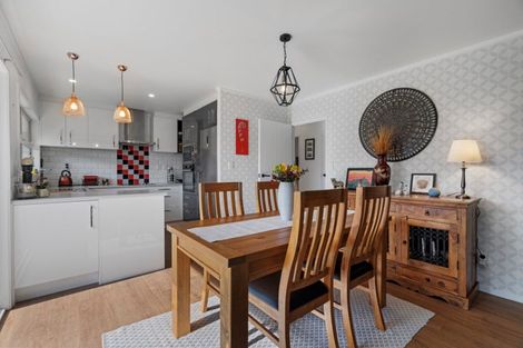 Photo of property in 12 Knox Place, Greerton, Tauranga, 3112