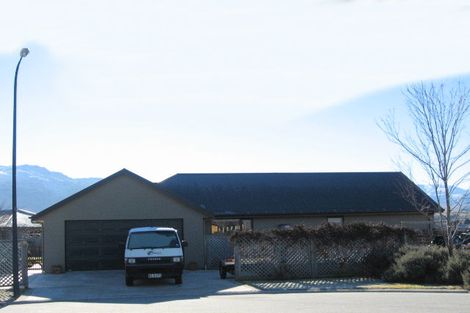 Photo of property in 10 Bramshill Drive, Lower Shotover, Queenstown, 9371