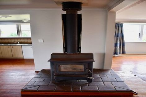 Photo of property in 129 Waverley Street, Karamea, 7893