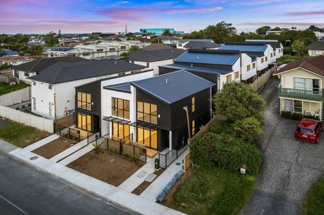 Photo of property in 1/23 Tudor Road, Henderson, Auckland, 0610