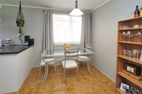 Photo of property in 40 Lindsay Crescent, Nawton, Hamilton, 3200