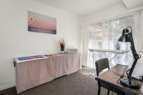 Photo of property in 35 Mahonia Place, Pyes Pa, Tauranga, 3112