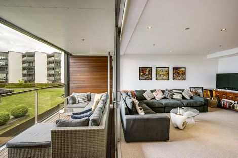 Photo of property in 203c/14 West Quay, Ahuriri, Napier, 4110