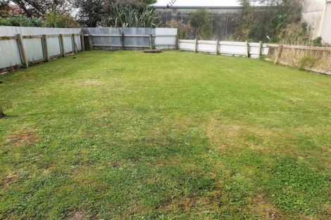 Photo of property in 15 Allardice Street, Dannevirke, 4930