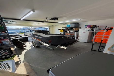 Photo of property in 19 Cassin Place, Taradale, Napier, 4112