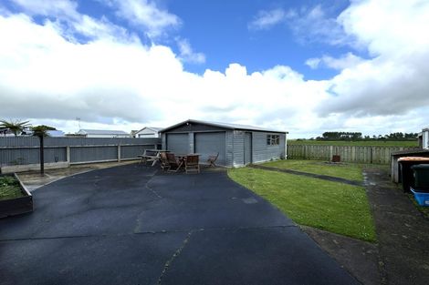 Photo of property in 26 Peters Avenue, Cloverlea, Palmerston North, 4412