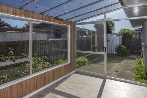 Photo of property in 2/5 Chilton Drive, Mairehau, Christchurch, 8052