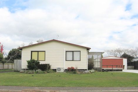 Photo of property in 18 Whitby Avenue, Whitianga, 3510