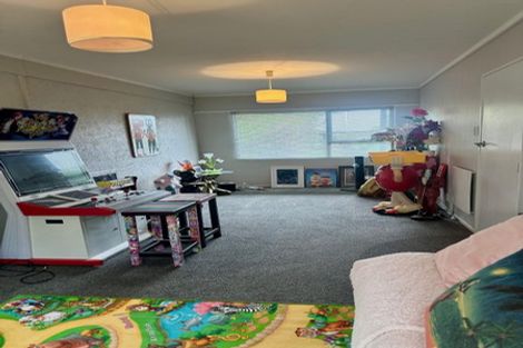 Photo of property in 23b Bayview Road, Bayview, Auckland, 0629