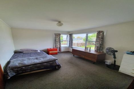 Photo of property in 326 Bucklands Beach Road, Bucklands Beach, Auckland, 2012