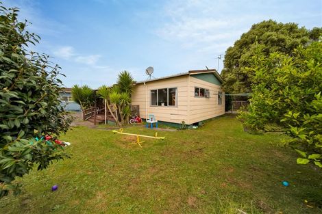 Photo of property in 2/18 Trimble Place, Bell Block, New Plymouth, 4312