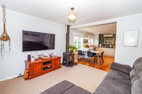 Photo of property in 6 Burmah Street, Aramoho, Whanganui, 4500