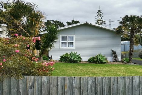 Photo of property in 45 Marsden Point Road, Ruakaka, 0116