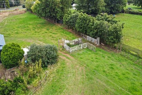 Photo of property in 16 Eureka Road, Eureka, Hamilton, 3287