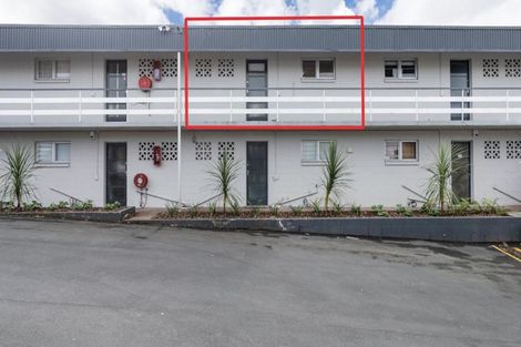 Photo of property in 10/32 Blockhouse Bay Road, Avondale, Auckland, 1026