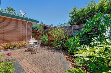 Photo of property in 20 Red Hibiscus Road, Stanmore Bay, Whangaparaoa, 0932