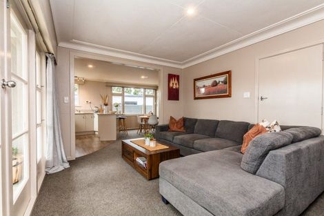 Photo of property in 9 Grange Street, Winton, 9720