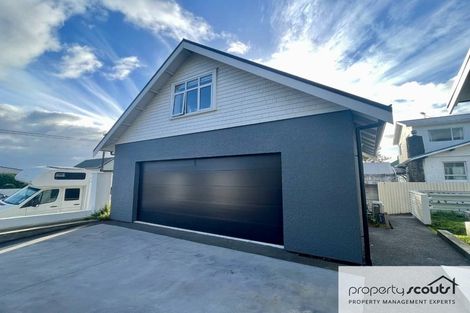 Photo of property in 193 Carrington Street, Lower Vogeltown, New Plymouth, 4310