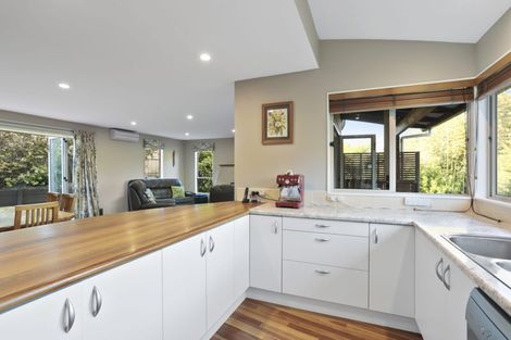 Photo of property in 542d West Coast Road, Oratia, Auckland, 0604